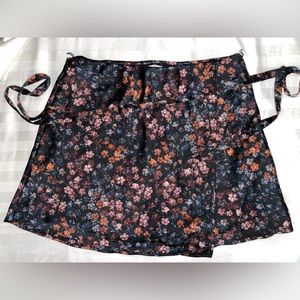 Abercrombie floral mini skirt